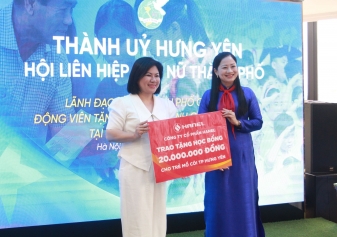 HANEL TRAO HỌC BỔNG CHO HỌC SINH GIỎI THÀNH PHỐ HƯNG YÊN LÀ TRẺ EM MỒ CÔI VÀ TRẺ EM CÓ HOÀN CẢNH KHÓ KHĂN NĂM HỌC 2023- 2024